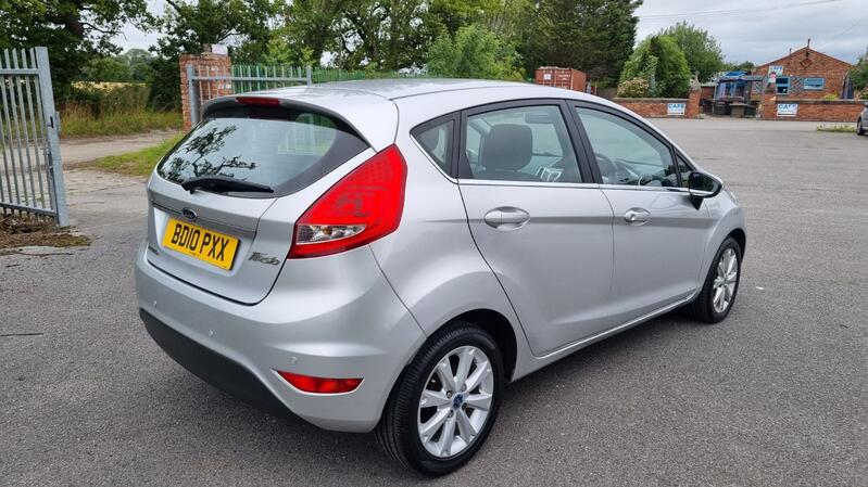 FORD FIESTA